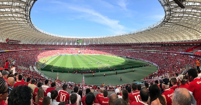 哈登平稳行